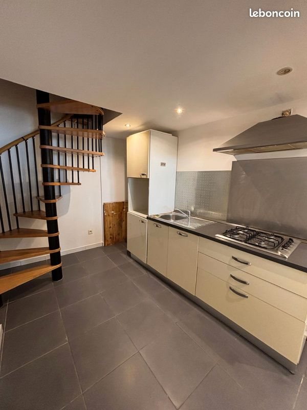 Maison à louer, 50m², Saint-Chamas