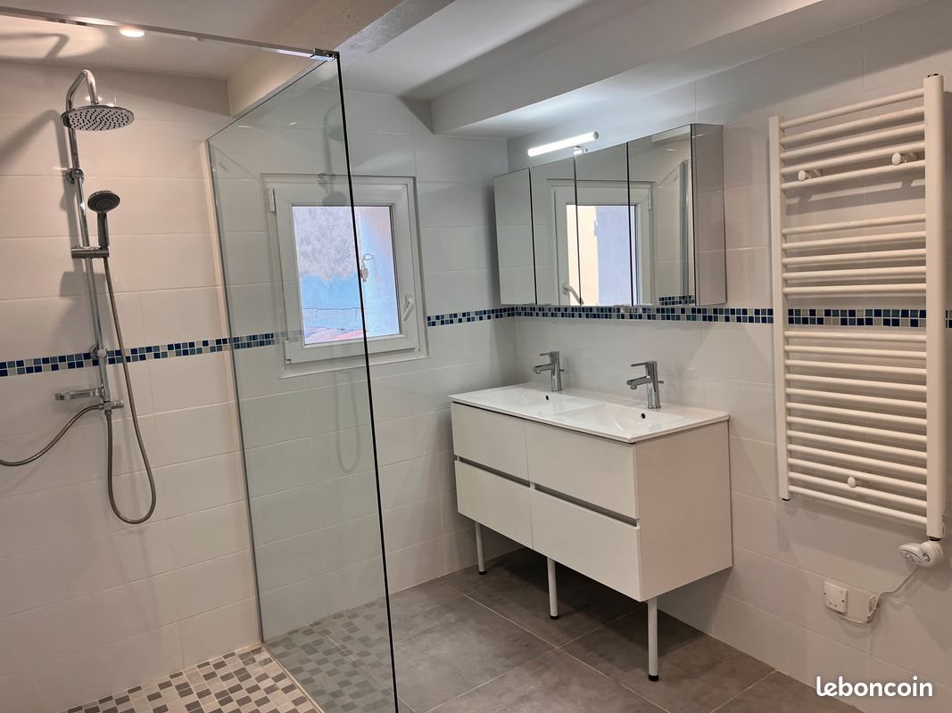 Appartement à vendre, 190m², Cuers