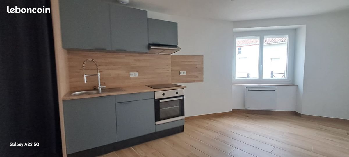 Maison à louer, 67m², Sainte-Christine