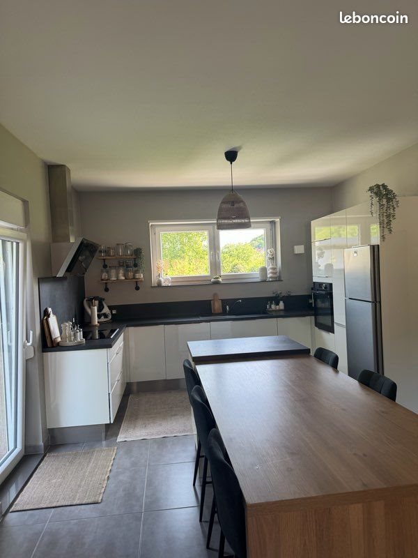 Appartement à louer, 160m², Troisfontaines