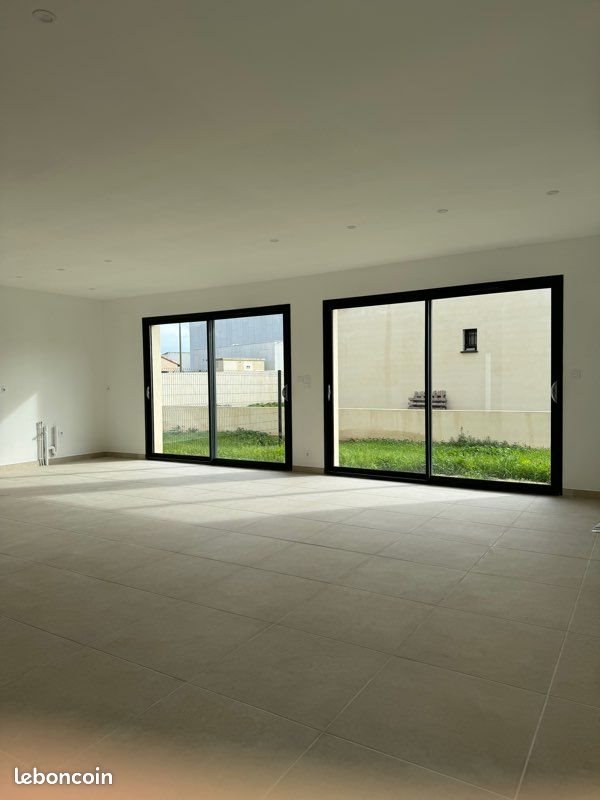 Maison à louer, 130m², Uzès