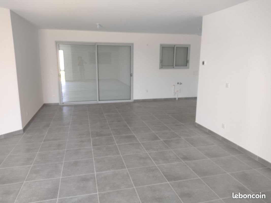 Maison à louer, 104m², Chapelle-Viviers