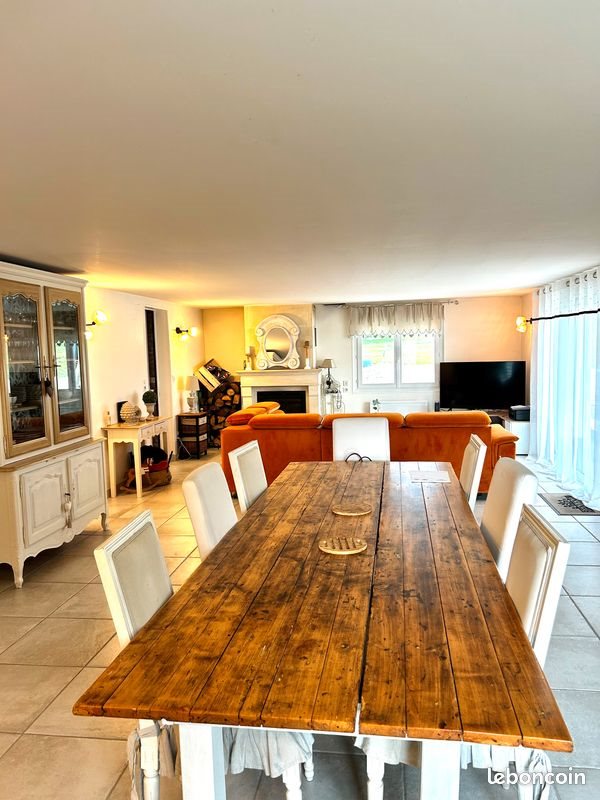 Maison à vendre, 206m², Saint-Romain-de-Benet