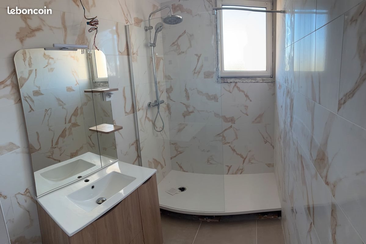 Appartement à louer, 90m², Marignane