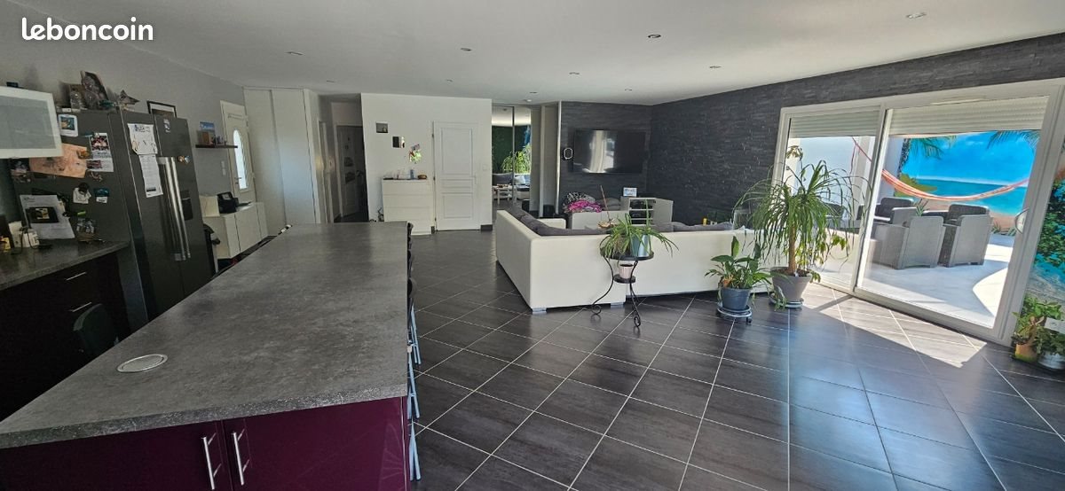 Maison à vendre, 156m², Saint-Marcellin-en-Forez