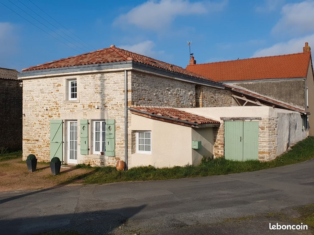 Maison à louer, 120m², Bazoges-en-Pareds