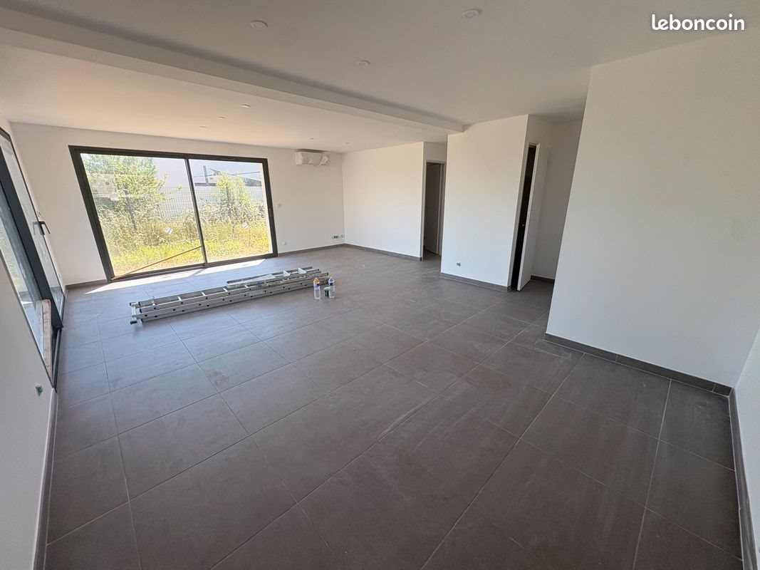 Maison à vendre, 102m², Pomérols