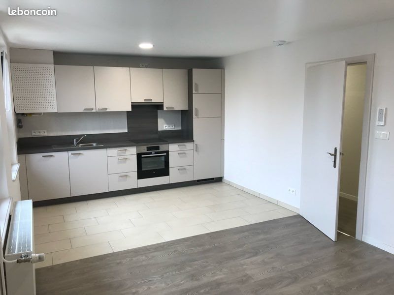 Appartement à louer, 70m², Petit-Réderching