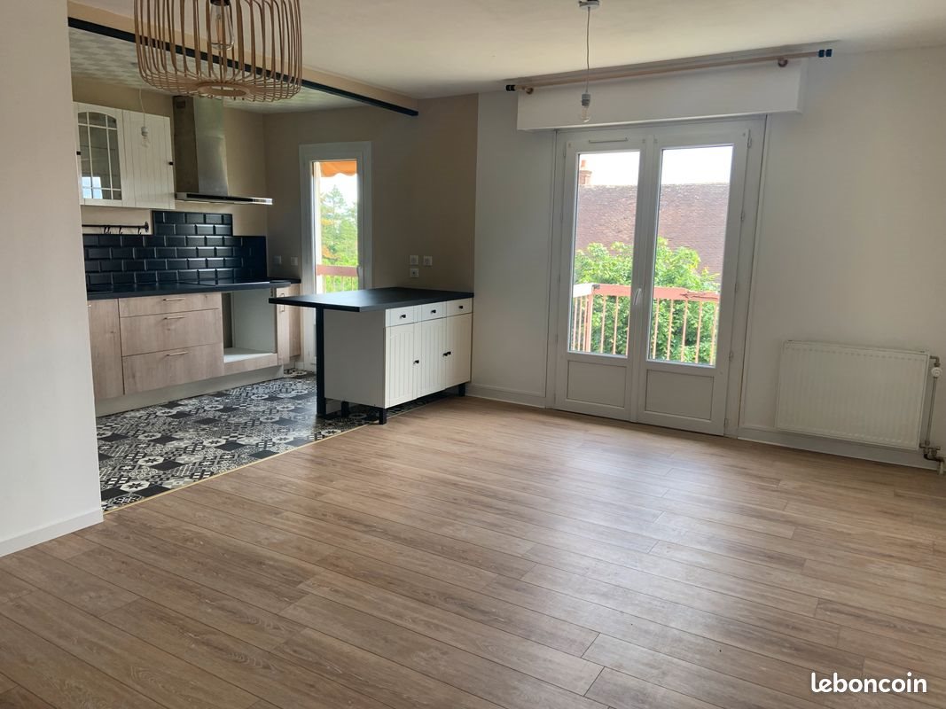 Appartement à louer, 71m², Nemours