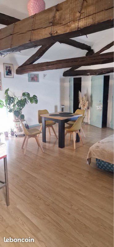Appartement à louer, 65m², Soual