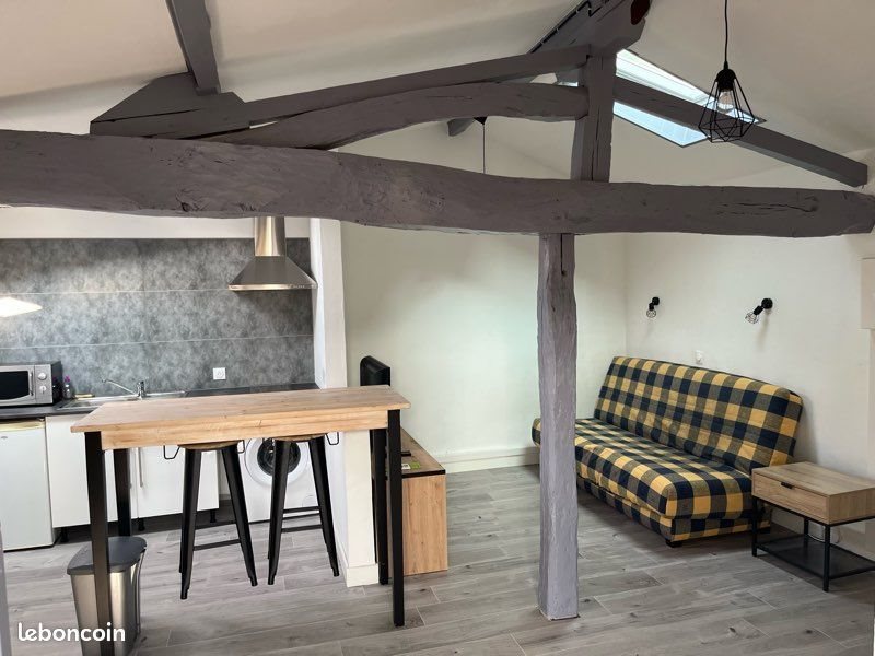 Appartement à louer, 26m², Izon