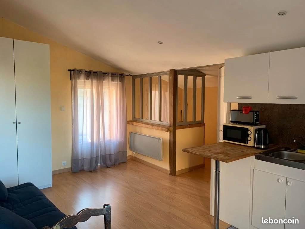 Appartement à louer, 25m², Solaize
