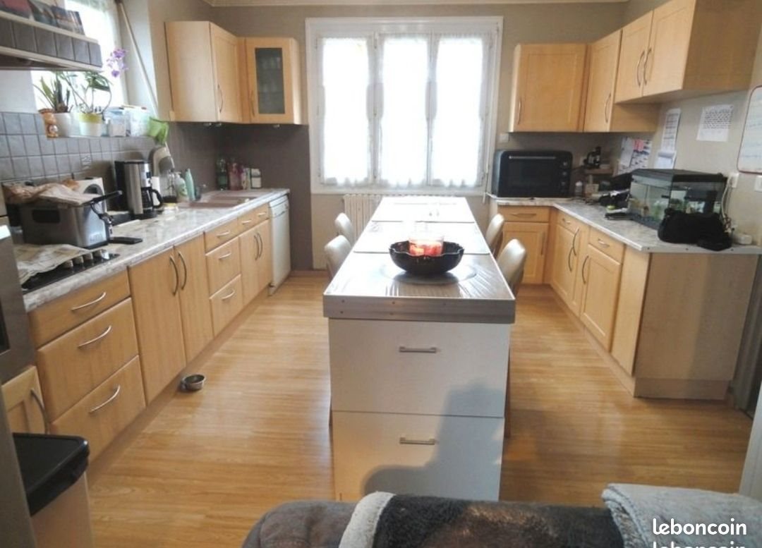 Maison à vendre, 130m², Spézet