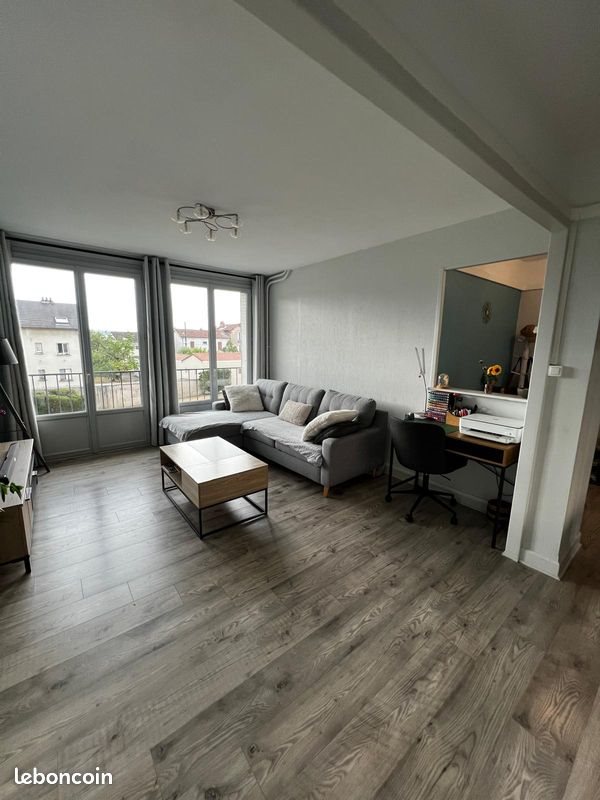 Appartement à vendre, 61m², Aurillac
