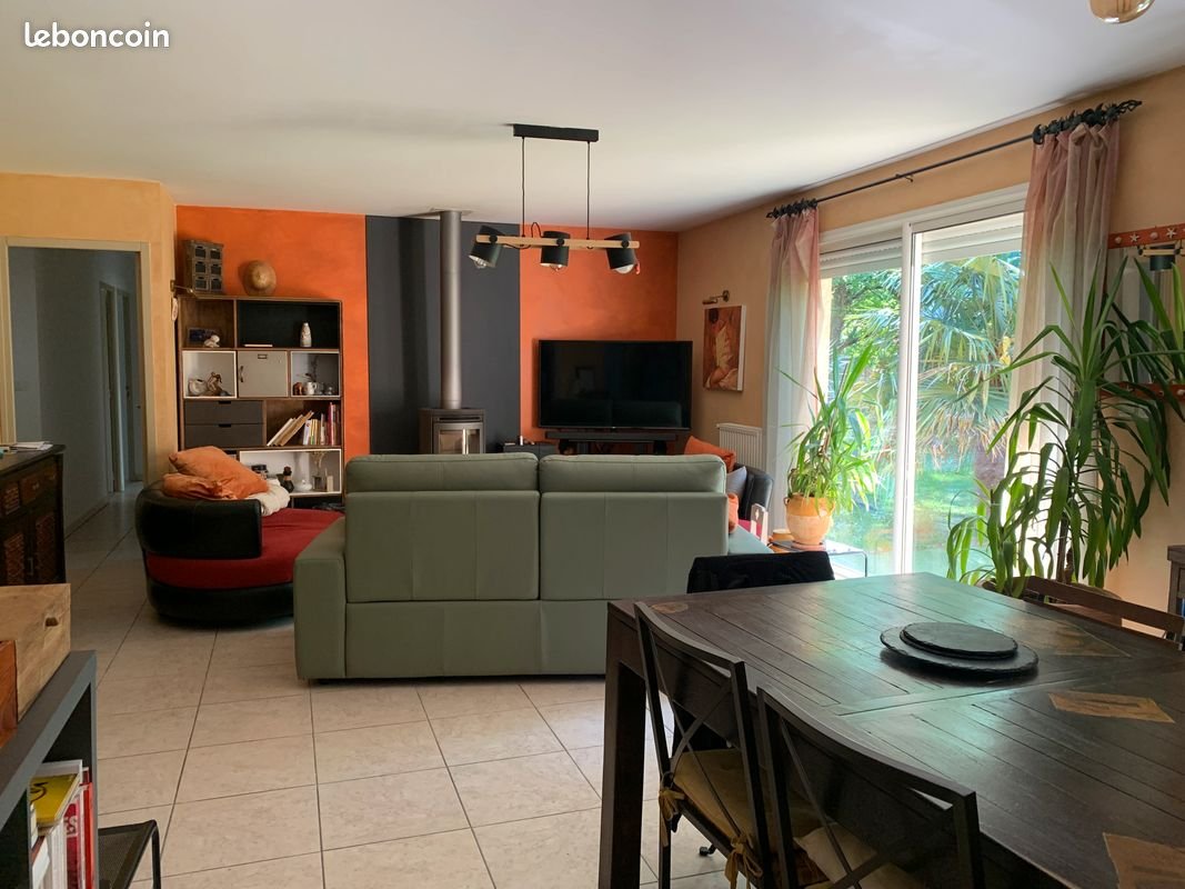 Maison à vendre, 110m², Bérat