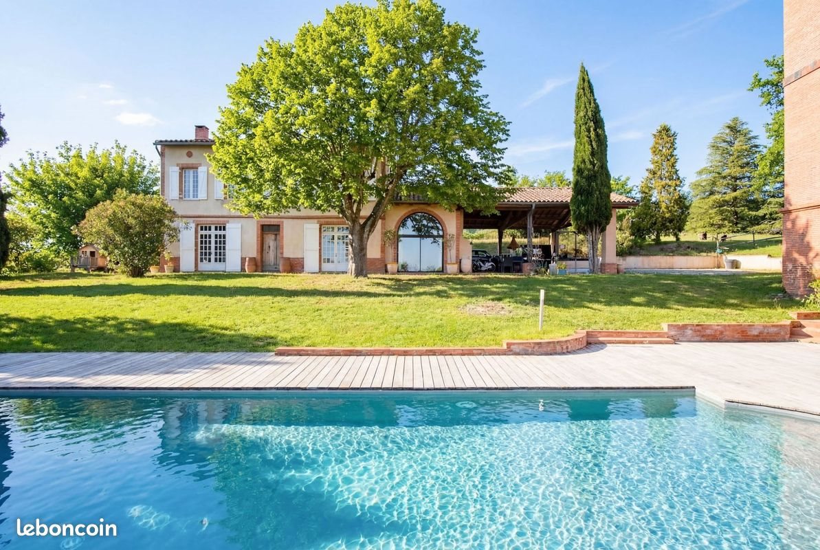 Maison à louer, 270m², Verfeil