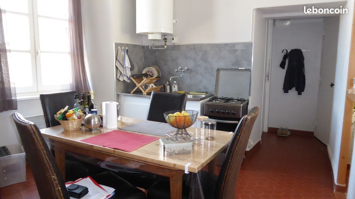 Appartement à louer, 45m², Aubenas
