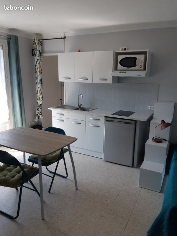 Appartement à louer, 24m², Nîmes