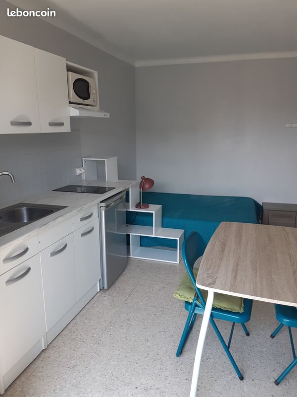 Appartement à louer, 24m², Nîmes