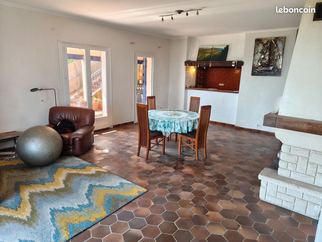 Appartement à louer, 135m², Hyères