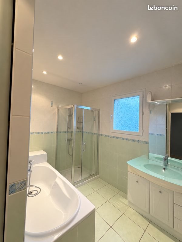 Maison à vendre, 120m², Sarras