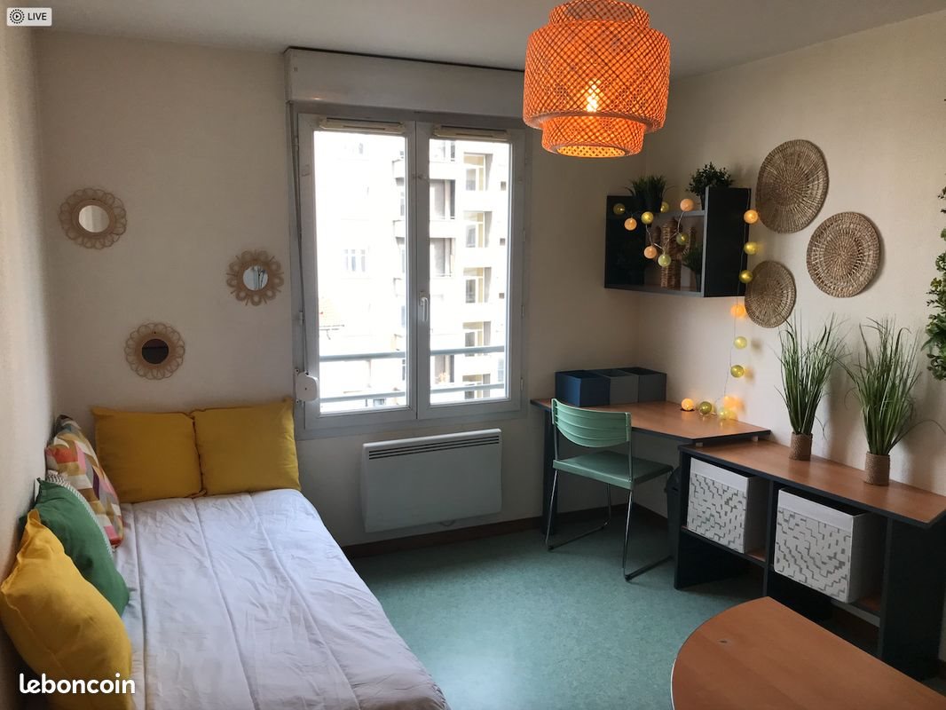 Appartement à louer, 18m², Saint-Etienne