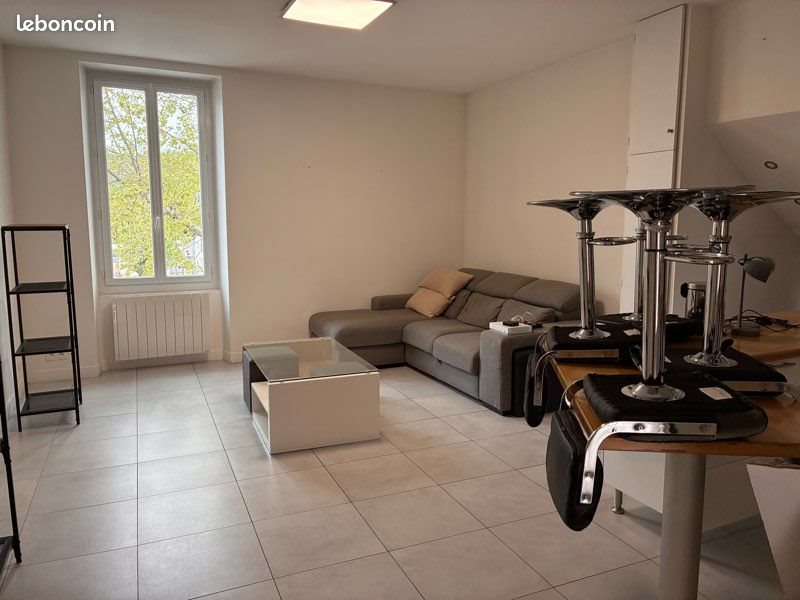 Appartement à louer, 61m², La Bouilladisse