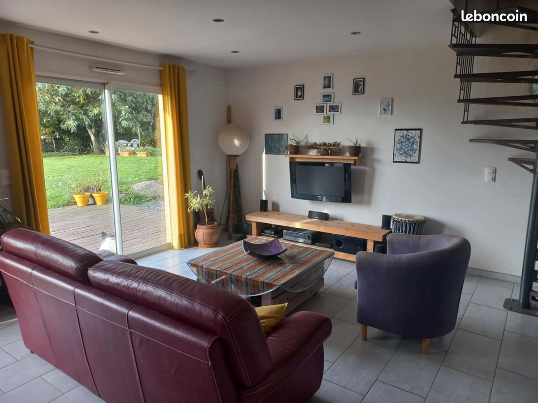 Maison à louer, 120m², Plaudren
