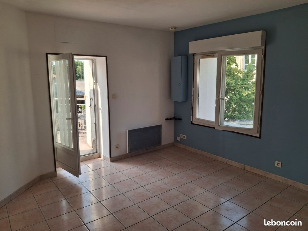 Appartement à louer, 25m², La Couronne