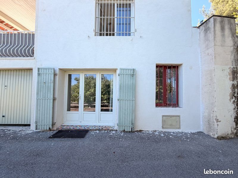 Appartement à louer, 40m², Marseille 11ème