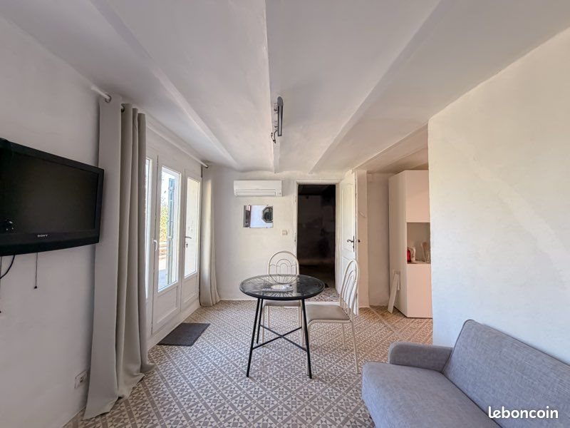 Appartement à louer, 40m², Marseille 11ème