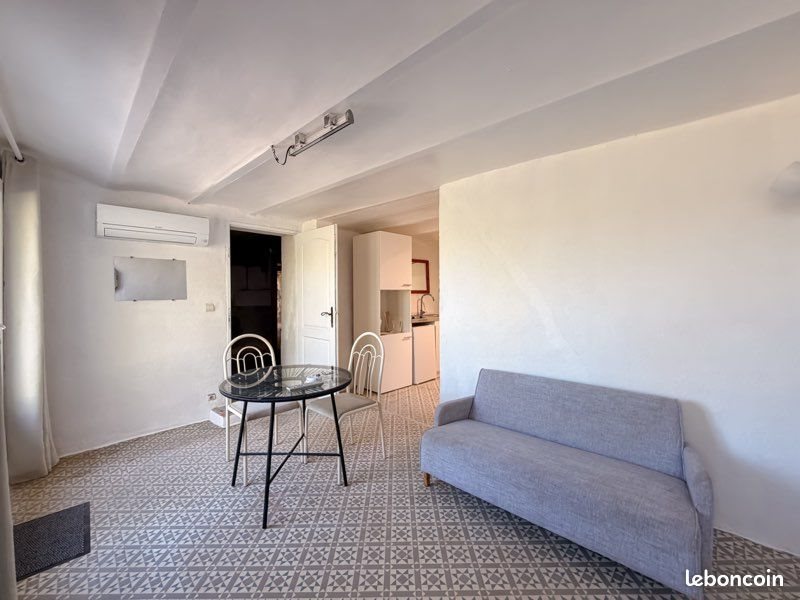 Appartement à louer, 40m², Marseille 11ème
