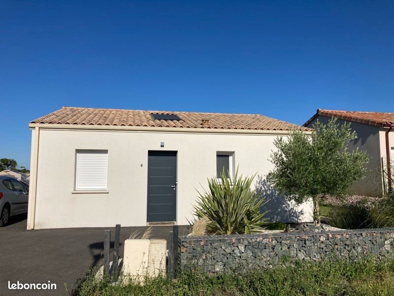Maison à louer, 60m², Saint-Martin-de-Saint-Maixent