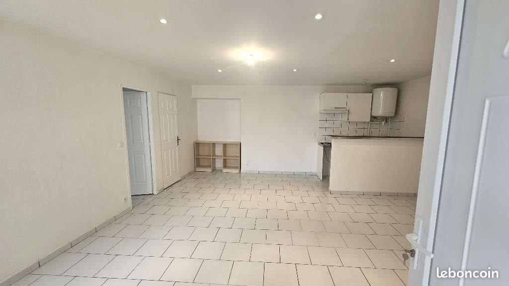 Appartement à louer, 47m², Libourne