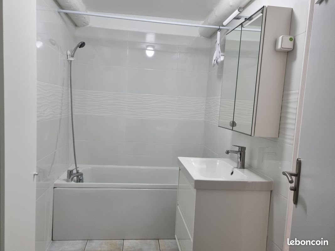 Appartement à louer, 33m², Pierrelatte