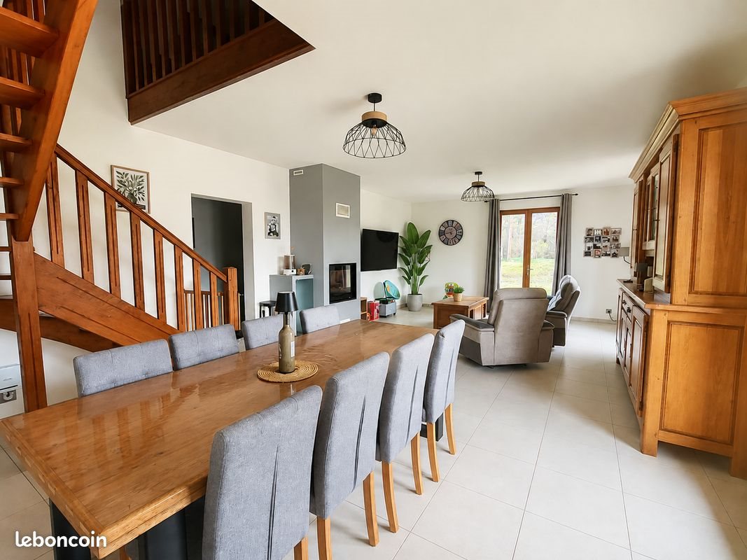 Maison à vendre, 156m², Saint-Nexans