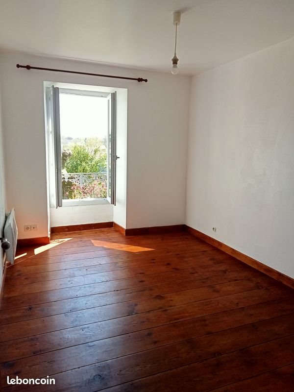 Maison à louer, 70m², Montguyon