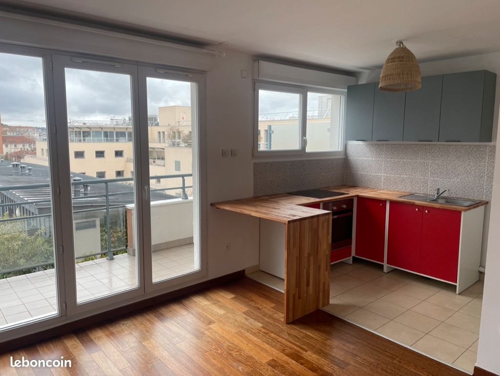 Appartement à louer, 38m², Nanterre