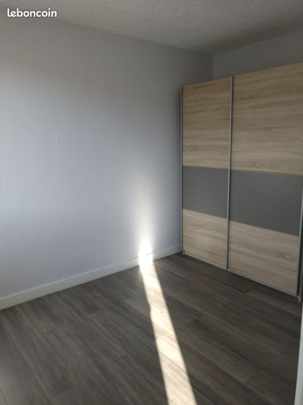 Appartement à louer, 38m², Saint-Étienne