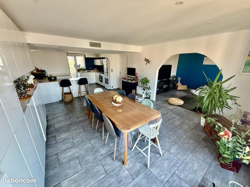 Appartement à vendre, 103m², Hyères