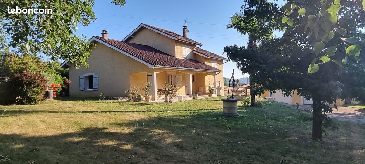 Maison à vendre, 129m², Pont-Evêque