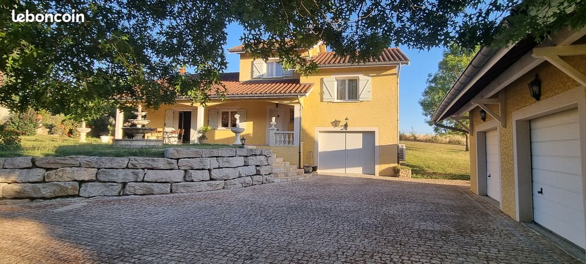 Maison à vendre, 129m², Pont-Evêque