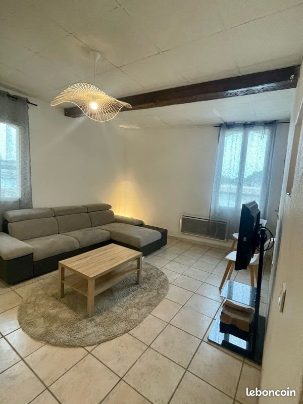 Appartement à louer, 55m², Arles