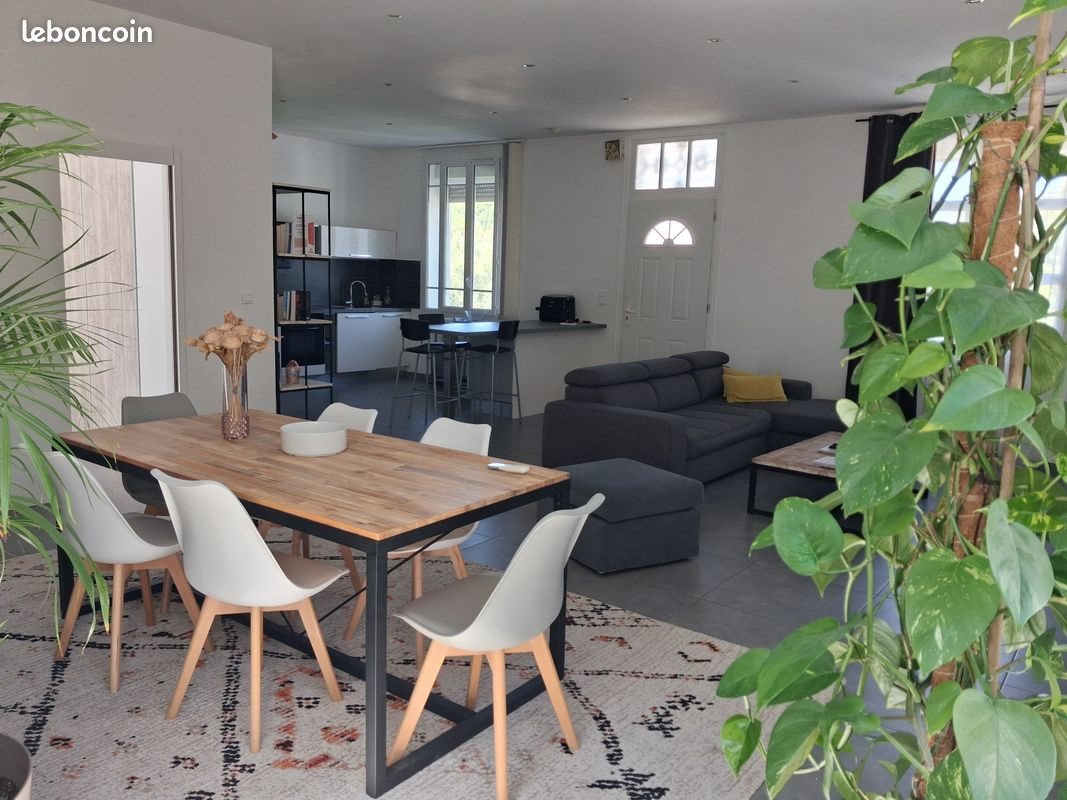 Appartement à louer, 90m², Marseille 12ème