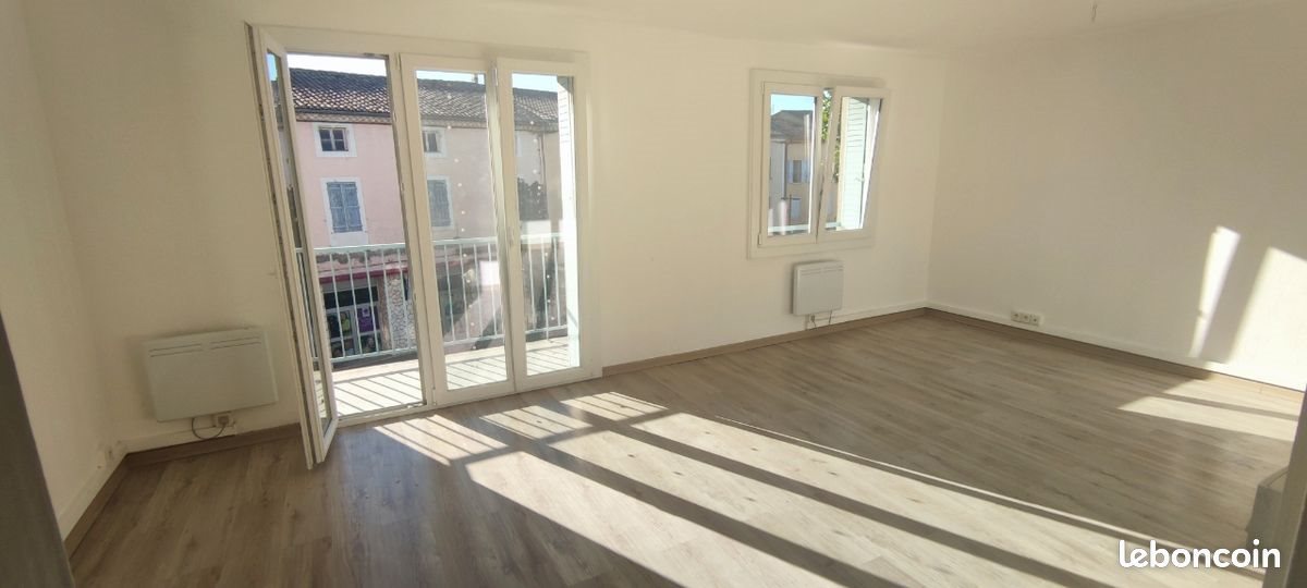 Appartement à louer, 70m², Bollène
