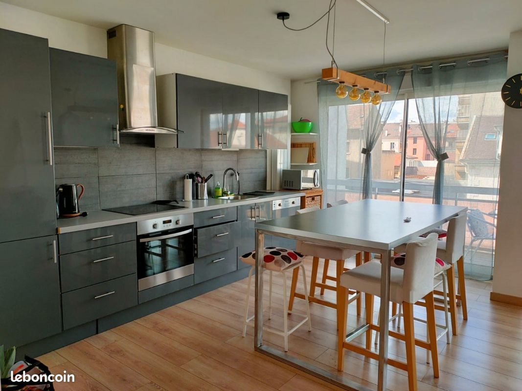 Appartement à louer, 52m², Annemasse