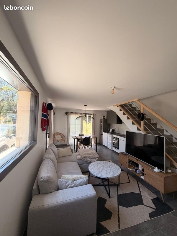 Appartement à louer, 63m², Arbusigny