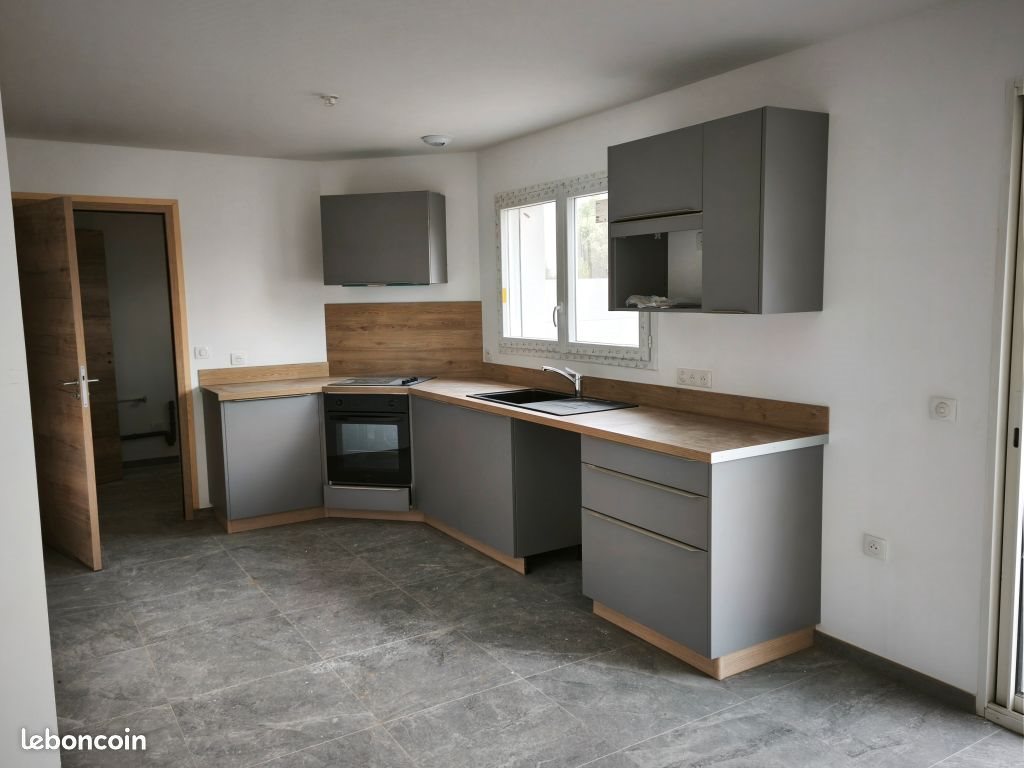 Maison à louer, 110m², Broxeele