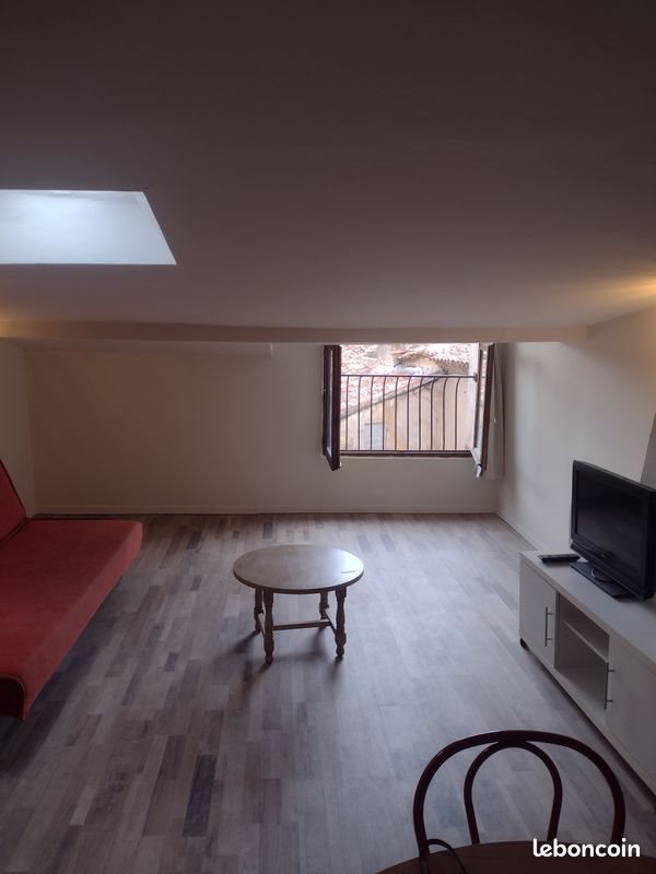 Appartement à louer, 31m², Saint-Maximin-la-Sainte-Baume