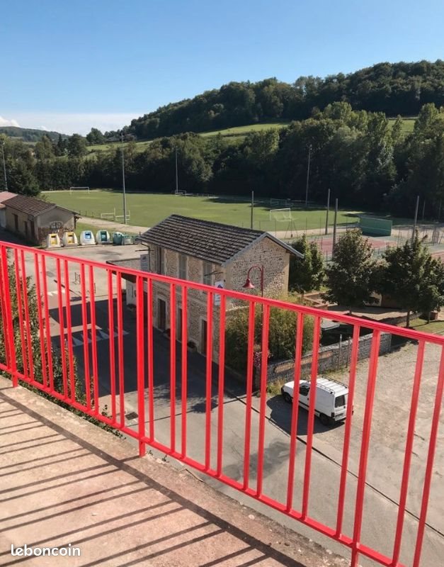 Appartement à louer, 53m², Roybon